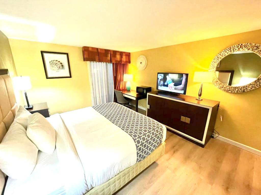 Hutchi Bell Hotel South Hutchinson Екстериор снимка